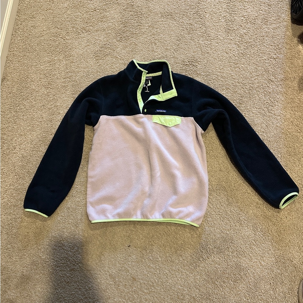 Patagonia Synchilla Black and Light Green Fleece